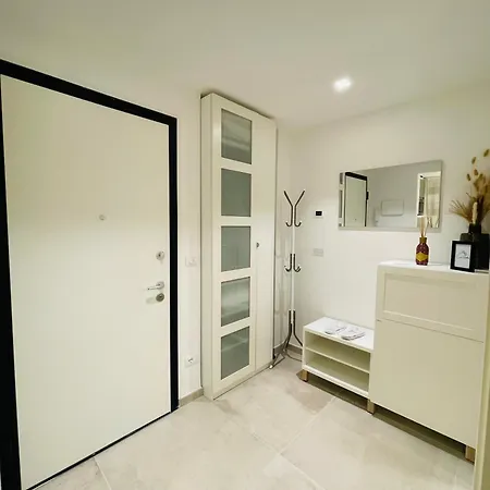 Casa Rosetta - Relax In Centro - Parcheggio Privato, Mare A 2 Passi Bordighera