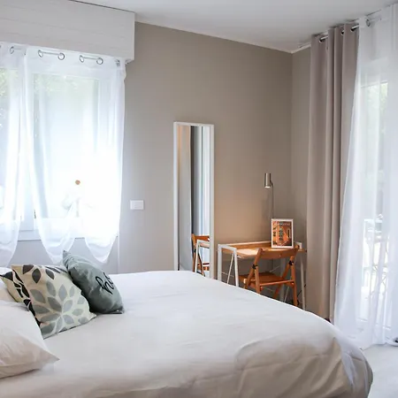 Casa Rosetta - Relax In Centro - Parcheggio Privato, Mare A 2 Passi *