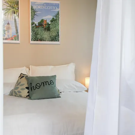 Apartament Casa Rosetta - Relax In Centro - Parcheggio Privato, Mare A 2 Passi *