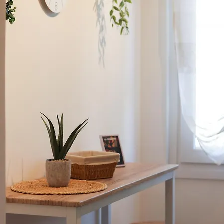 Casa Rosetta - Relax In Centro - Parcheggio Privato, Mare A 2 Passi