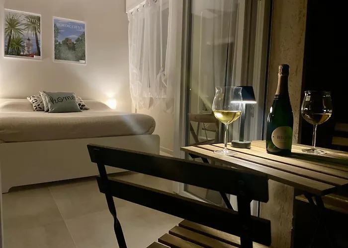 Casa Rosetta - Relax In Centro - Parcheggio Privato, Mare A 2 Passi דירה בורדיגרה