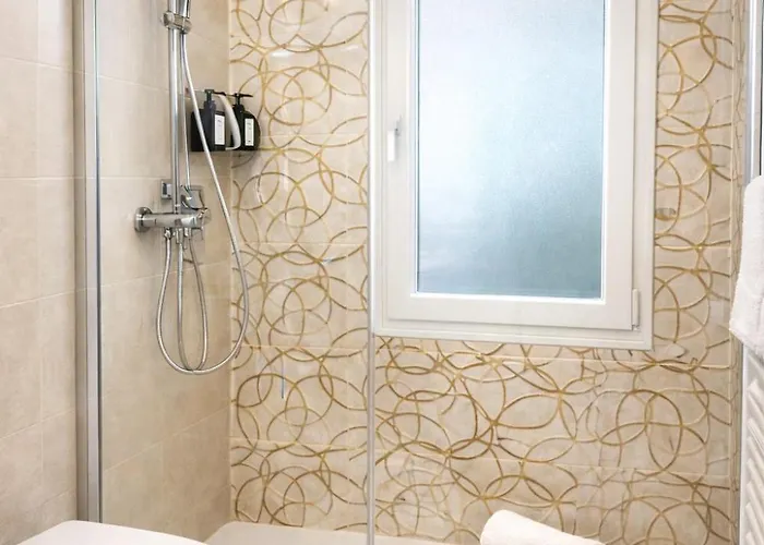 Casa Rosetta - Relax In Centro - Parcheggio Privato, Mare A 2 Passi דירה *