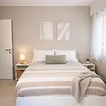 Casa Rosetta - Relax In Centro - Parcheggio Privato, Mare A 2 Passi *