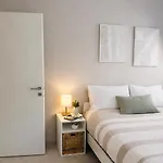 Casa Rosetta - Relax In Centro - Parcheggio Privato, Mare A 2 Passi 公寓 *