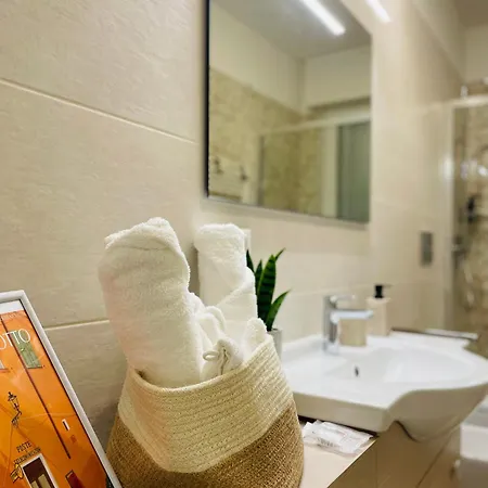 شقة Casa Rosetta - Relax In Centro, Parcheggio Privato, Mare A 2 Passi *