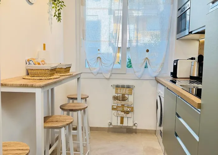 Apartment Casa Rosetta - Relax In Centro - Parcheggio Privato, Mare A 2 Passi *